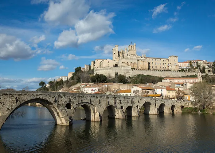 Hotel Ibis Budget Centre Palais Congres 2*